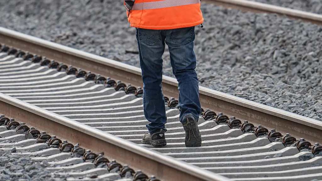 Ein-ausgefallenes-Stellwerk-hat-den-Zugverkehr-zwischen-Magdeburg-und-Braunschweig-gestoert