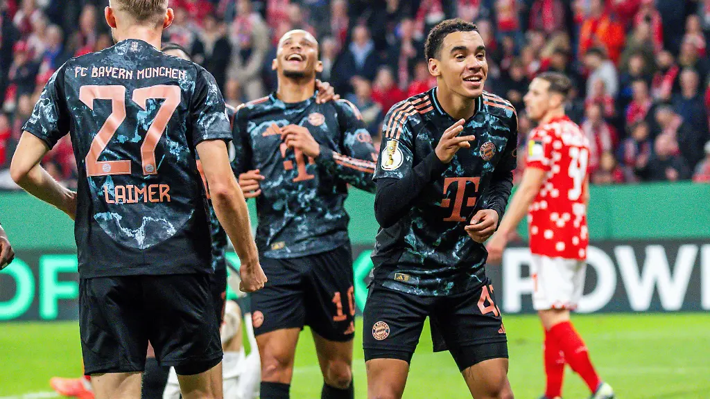 Jamal-Musiala-will-mit-dem-FC-Bayern-nach-Berlin