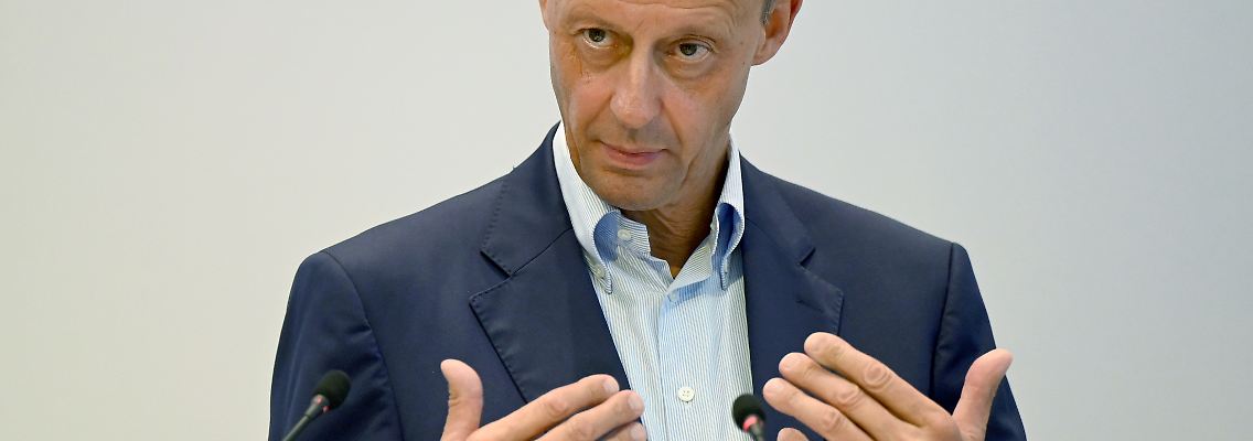 259704100.jpg