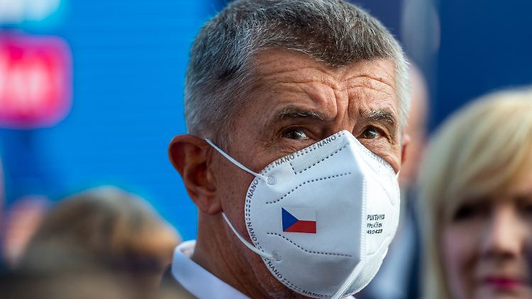 Der tschechische Premierminister Andrej Babis und seine populistische Partei ANO kämpfen um eine zweite Amtszeit.