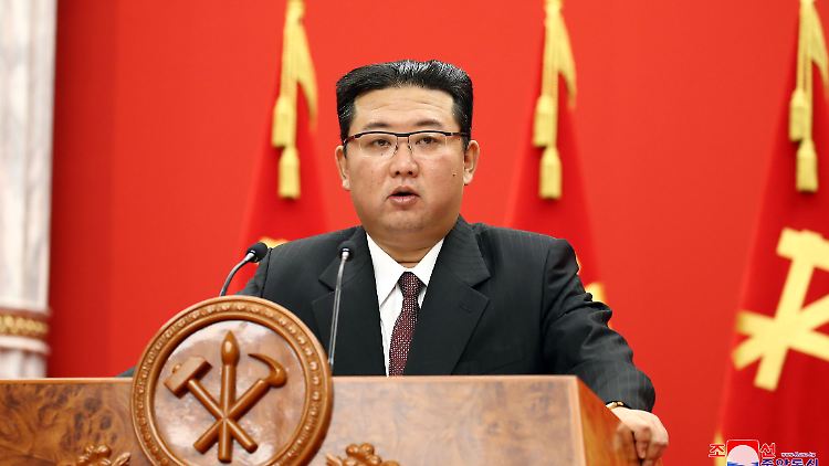 Kim Jong Un sieht Nordkorea vor großen Aufgaben.