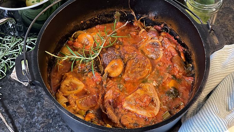 Osso buco bedeutet übersetzt "Knochen mit Loch".