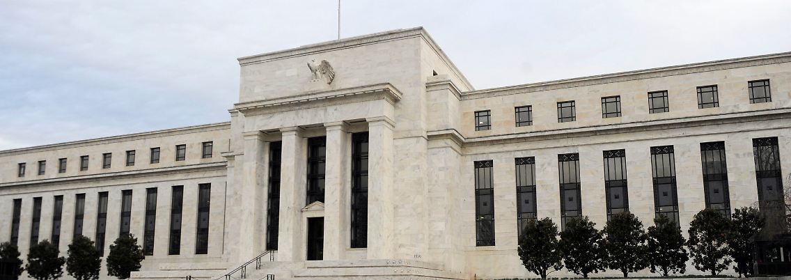 Im Fed-Gebäude bleibt man aktiv. Die US-Notenbank betreibt weiter eine Politik des billigen Geldes.