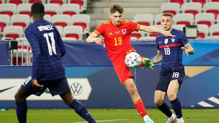 Brooks spielt für Wales.