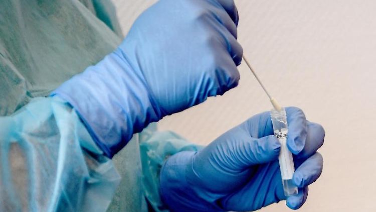 Das RKI zählt seit Beginn der Pandemie mehr als 4,4 Millionen Coronavirus-Fälle in Deutschland.