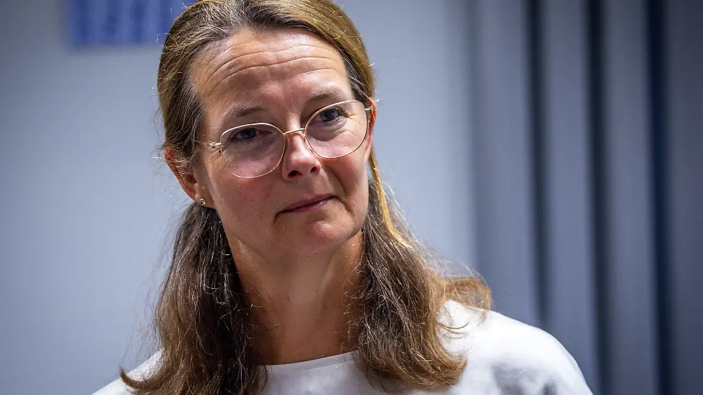 Bettina-Martin-wirbt-fuer-die-Unterstuetzung-der-Ukraine-auch-auf-kommunaler-Ebene