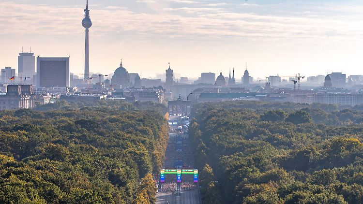 In der Pandemie zogen vor allem weniger Studenten und Auszubildende in Deutschlands Großstädte.