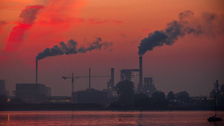 SPD, Grüne und FDP wollen mithilfe von Investitionen einen modernen Staat schaffen.