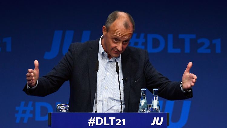 Friedrich Merz verordnet seiner Partei ein Sanierungsprogramm.