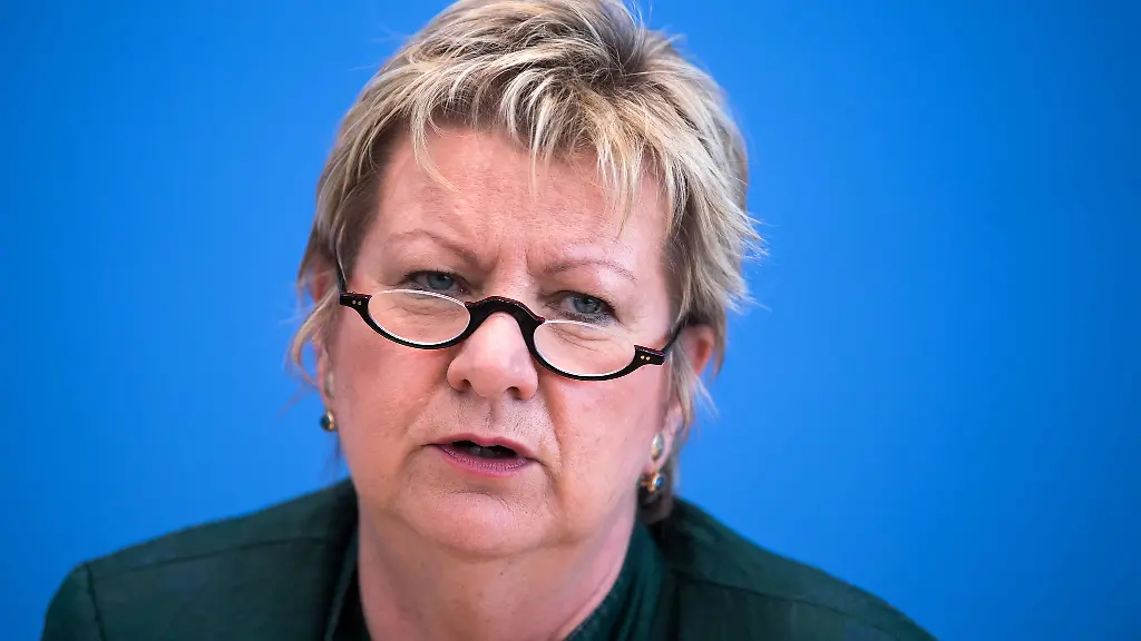 Sylvia-Loehrmann-soll-neue-Antisemitismusbeauftragte-des-Landes-NRW-werden