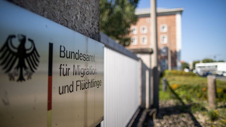 Das Bamf registriert über ein Drittel mehr Asylanträge in den ersten neun Monaten.