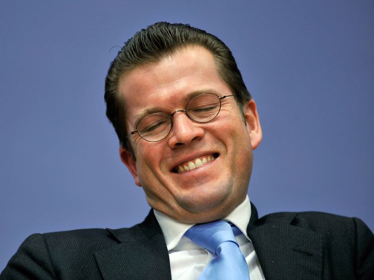 Das CSU-Stimmungshoch liegt laut Studie vor allem an Verteidigungsminister Guttenberg.
