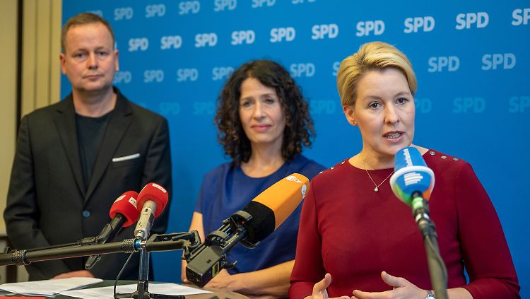  "Der offizielle Auftakt ist am Freitag", sagte SPD-Landesvorsitzende Franziska Giffey (rechts) über die Koalitionsverhandlungen in Berlin.