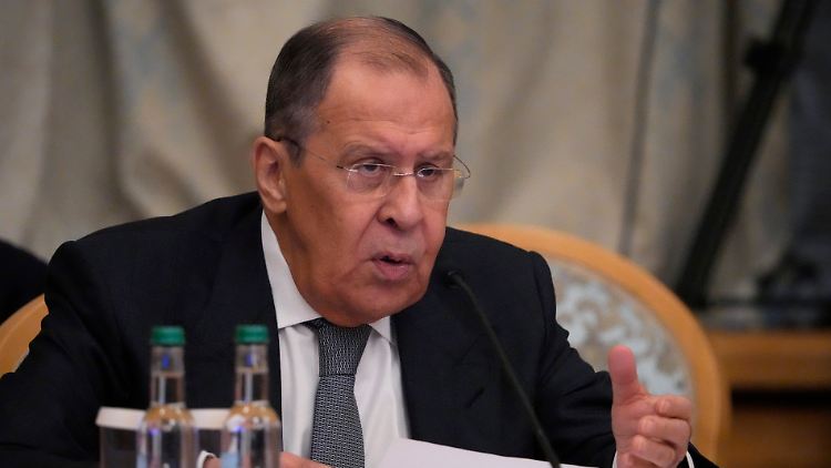 Russlands Außenminister Lawrow ruft zu internationalen Hilfen für Afghanistan auf. 