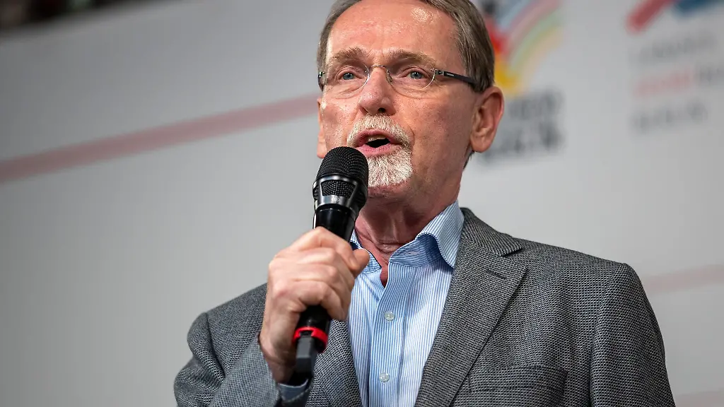 LSB-Praesident-Thomas-Haertel-unterstuetzt-eine-deutsche-Olympia-Bewerbung