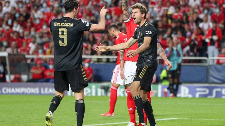 Drei Spiele, drei Siege, 12:0 Tore - der FC Bayern ist in Form.