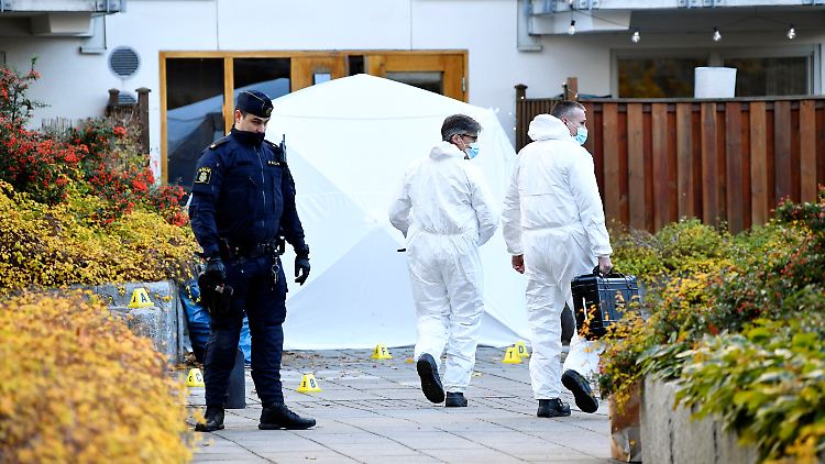 Die Polizei leitete Mordermittlungen ein.