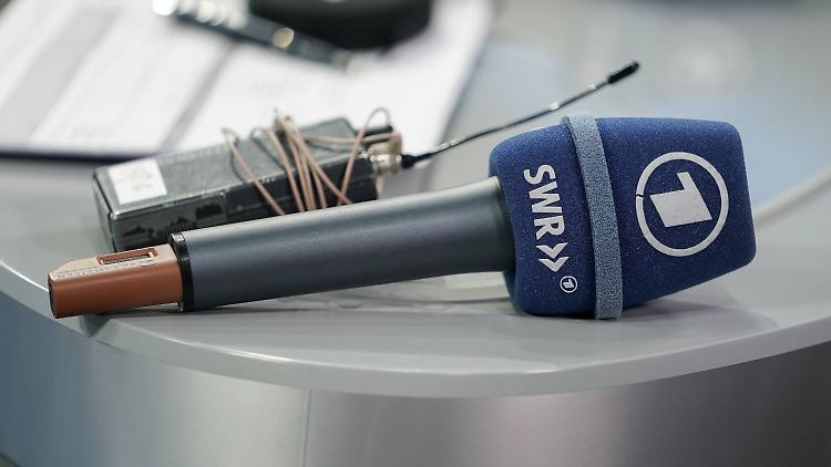 Der Ort der Schalte war laut der Reporterin mit dem Kreisvorstand abgesprochen. 