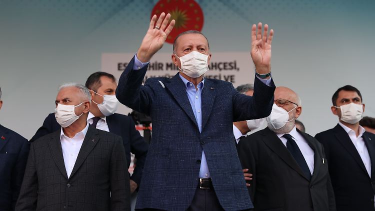 Erdogan gilt zuletzt als politisch und auch gesundheitlich angeschlagen.