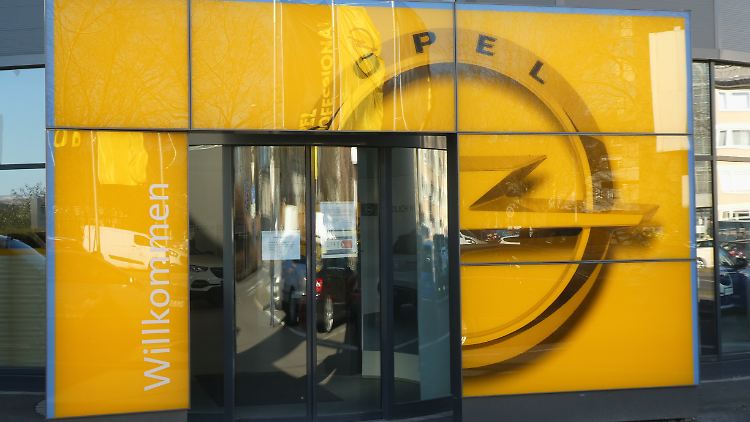 Was wird aus Opel im Stellantis-Konzern? Die IG Metall wittert die endgültige Zerschlagung des Unternehmens.