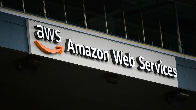 Amazon ist über seine Sparte AWS ein führender Anbieter von Cloud-Diensten.