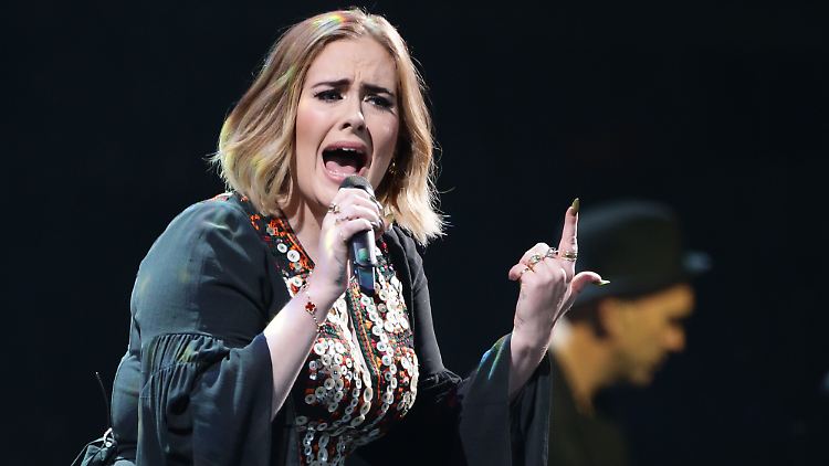 Bisher hat sie nur zwei Konzerte im Hyde Park angekündigt: Adele.