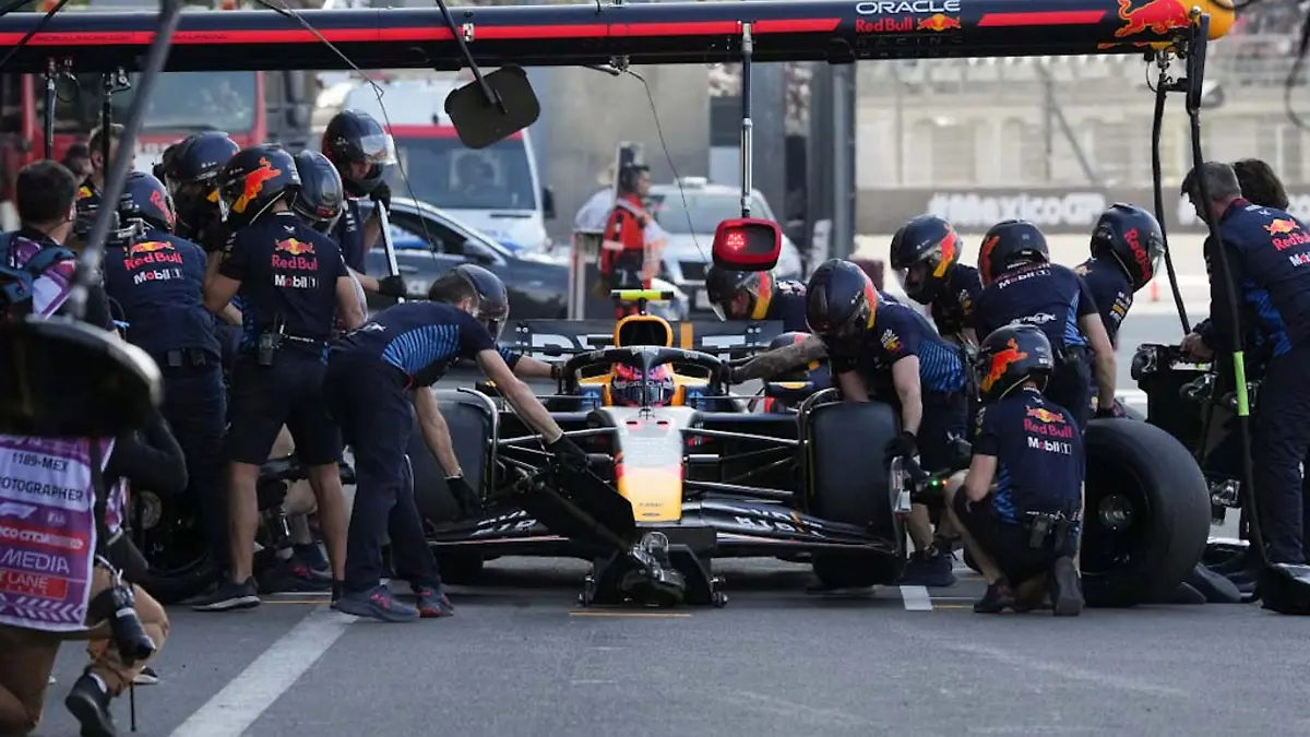 Fuer-den-Lokalmatador-Sergio-Perez-lief-es-gar-nicht-gut