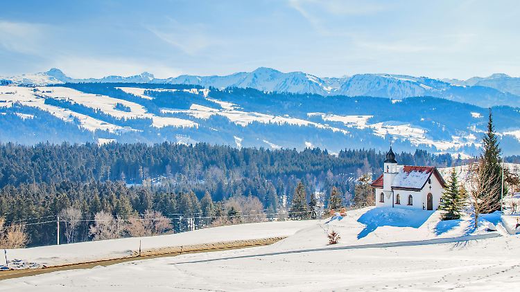 Winterpanorama im Allgäu: Die Schneesicherheit wird abnehmen, schreibt das Umweltbundesamt.