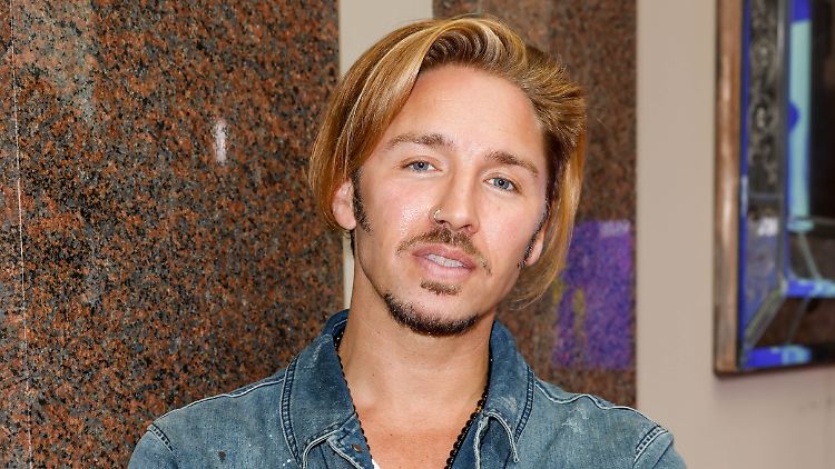 Sein Anwalt zweifelt den Untersuchungsbericht des Hotels an: Gil Ofarim.