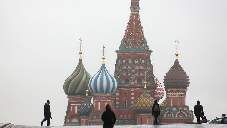 Die Corona-Pandemie wütet in Moskau. Die Regierung macht die schlechte Impfquote dafür verantwortlich. Ein Lockdown soll das Infektionsgeschehen eindämmen.