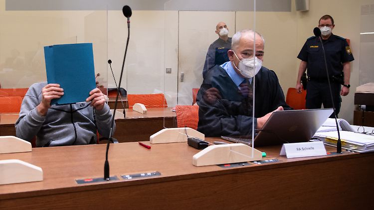 Der Prozess gegen den gelernten Elektriker dauert bis Ende November.