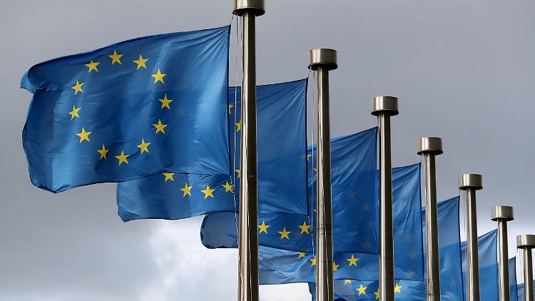 Der EuGH hat eine Strafe von täglich einer Million Euro gegen Polen verhängt.