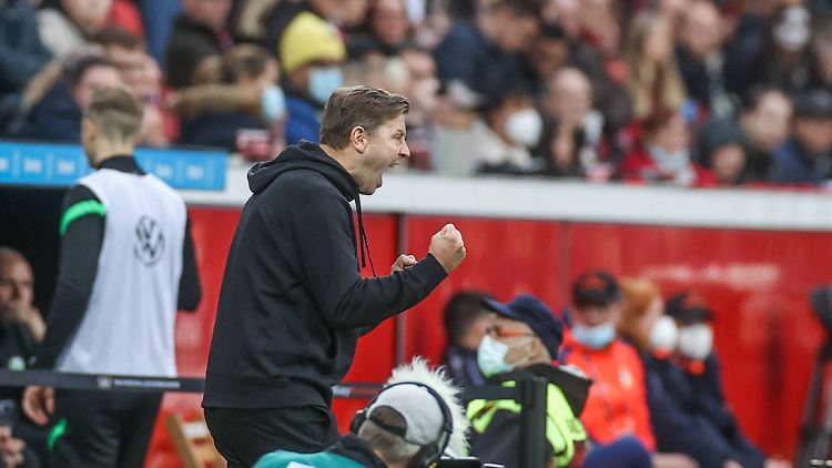 Florian Kohfeldt meldet sich erfolgreich in der Fußball-Bundesliga zurück.