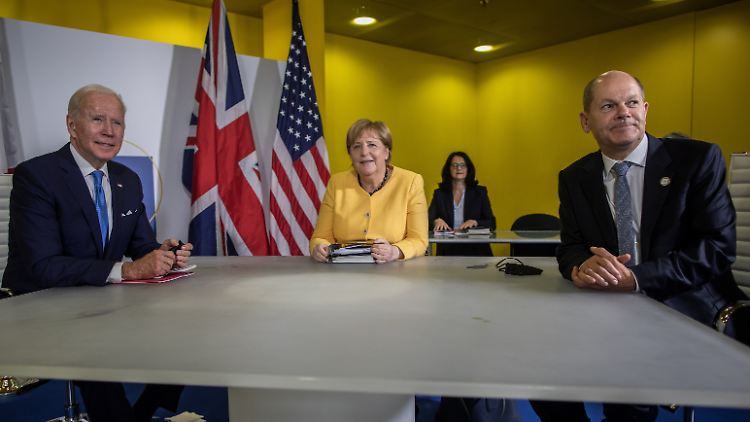 Deutschland nimmt am G20-Gipfel mit einer Doppelspitze teil, über den Inhalt des Gesprächs von Merkel und Scholz mit Biden wird nichts bekannt.