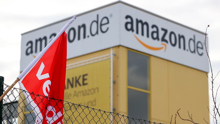 Seit acht Jahren ringt Verdi mit Amazon um die Anerkennung des Flächentarifvertrags.
