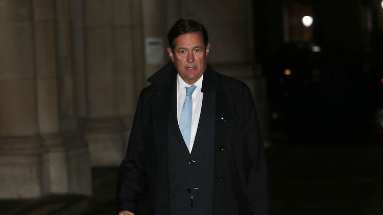 Der 64-jährige Chef der Großbank Barclays, Jes Staley, hatte zu seiner Zeit bei der US-Bank JP Morgan Kontakt mit Epstein.