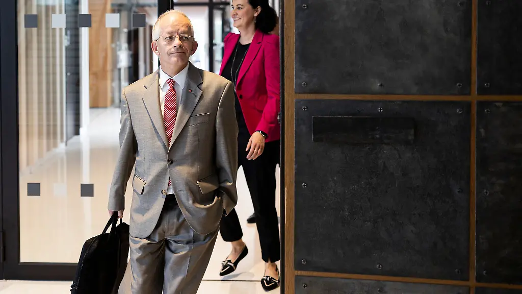 Die-CDU-sieht-Joerg-Mielke-als-einen-Hauptverantwortlichen-und-spricht-von-einer-Gehaltsaffaere