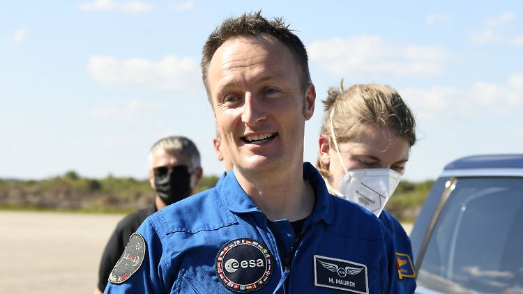 Maurer soll mit einem "Crew Dragon" zur ISS fliegen.