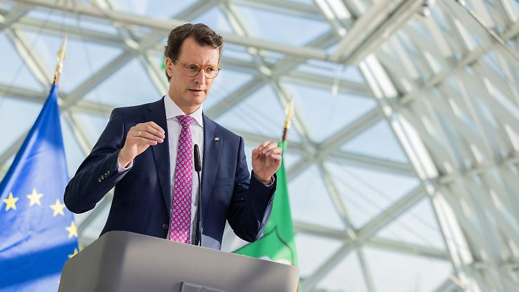 Wüst: Bund und Länder sollen Kurs für den Winter abstecken.