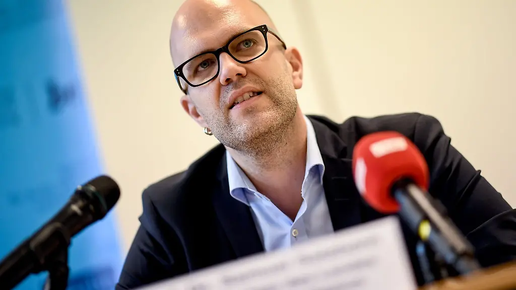Der-Antisemitismusbeauftragte-Samuel-Salzborn-ist-besorgt-ueber-Debatte-in-Linkspartei