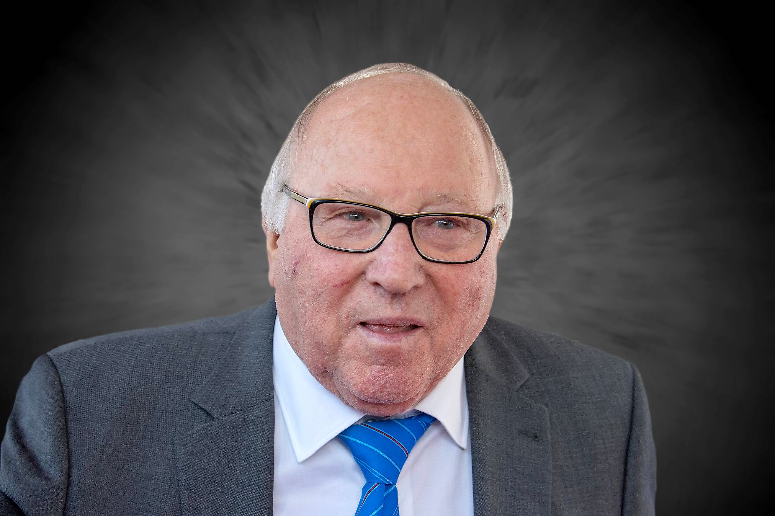 85 Jahre "Uns Uwe"! Wir gratulieren und schauen auf die Weltkarriere des Hamburgers zurück.
