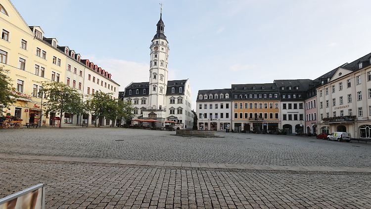 Belebt sieht anders aus: Das Zentrum von Gera am Tag der Bundestagswahl. 