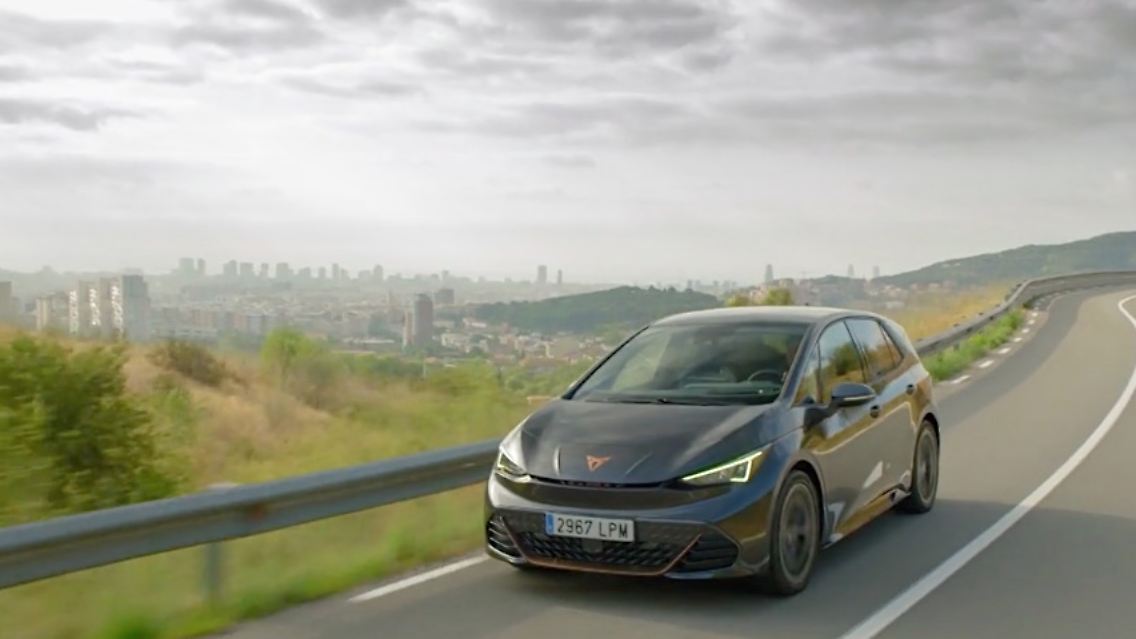 cupra born.jpg