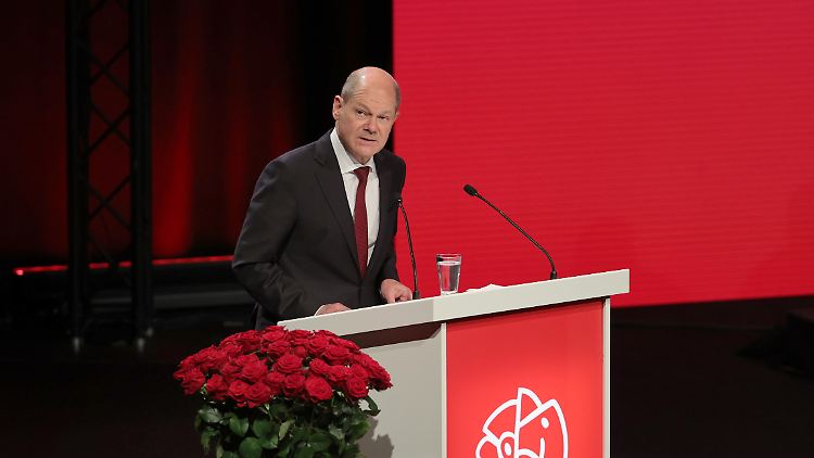 Olaf Scholz auf dem Parteitag der schwedischen Sozialdemokraten in Göteborg.