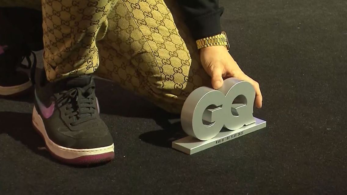 GQ.JPG