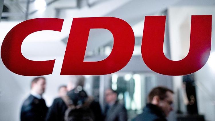 Nach dem desaströsen Ergebnis bei der Bundestagswahl will die CDU sich neu aufstellen.