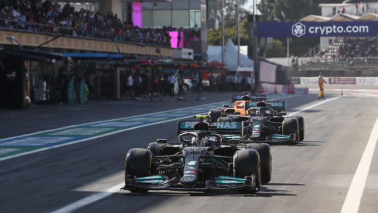 Bottas ist der Überraschugnssieger.