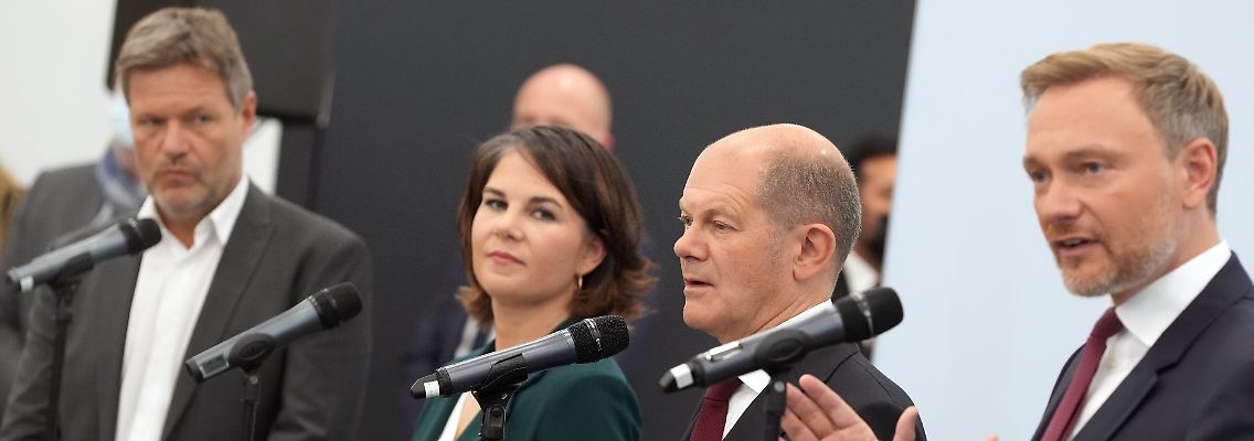 Nach der Ankündigung der drei Parteien sollen den Bundesländern weiter Corona-Maßnahmen wie Maskenpflicht, Hygienekonzepte oder Beschränkungen auf 3G oder 2G offen stehen.