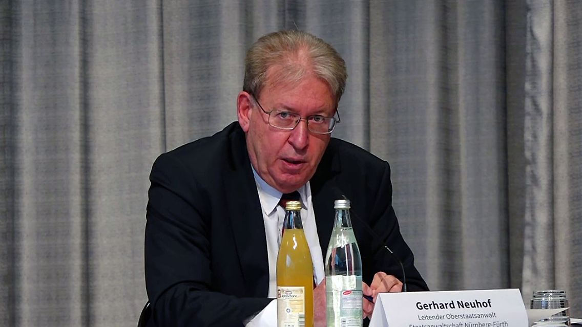 ICEStaatsanwalt.jpg