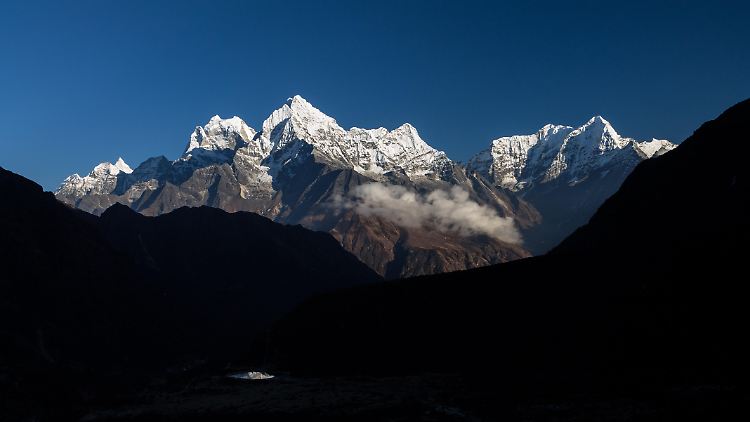 Das Ziel der Männer lag auf 6000 Metern Höhe im Himalaya.